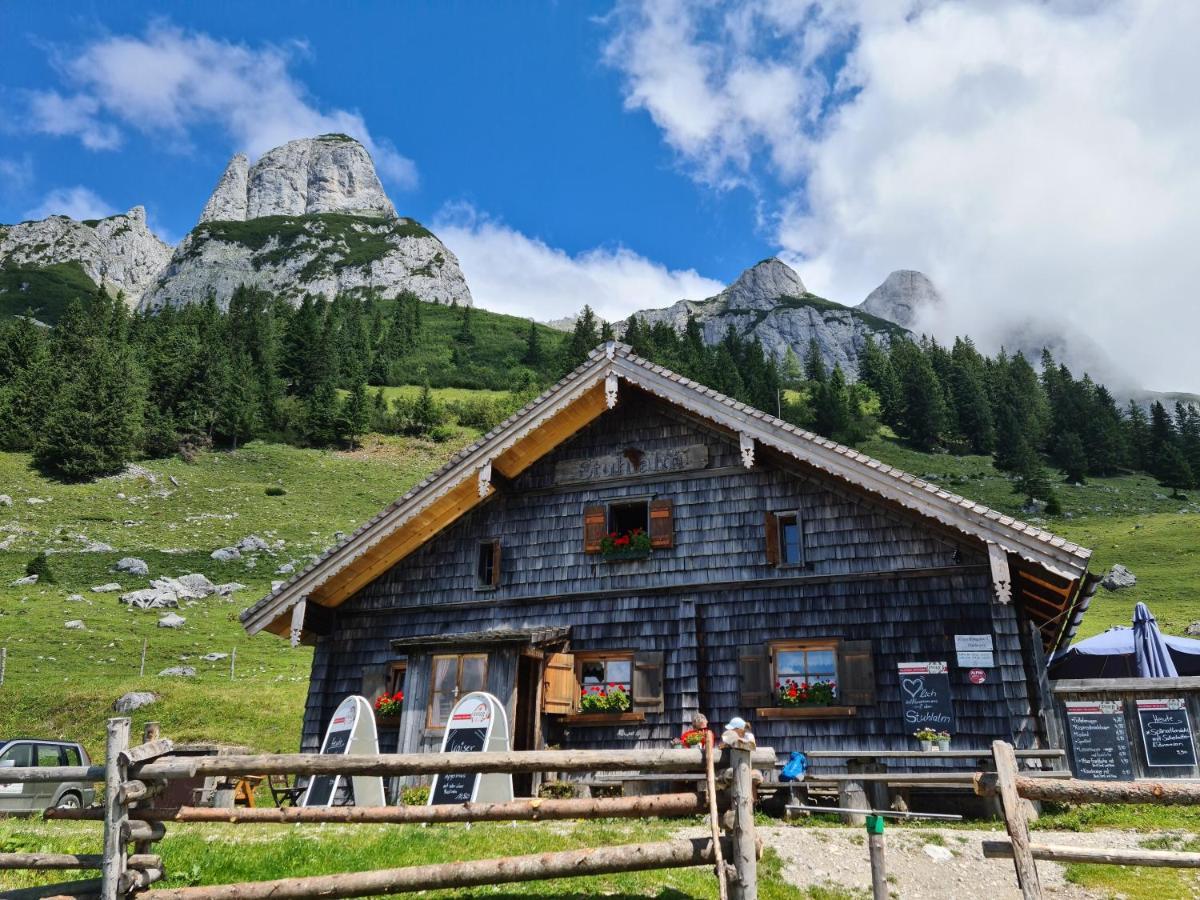 Alpenhaus Donnerkogel Apartment อันนาแบร์ อิม ลัมเมอร์ทาล ภายนอก รูปภาพ